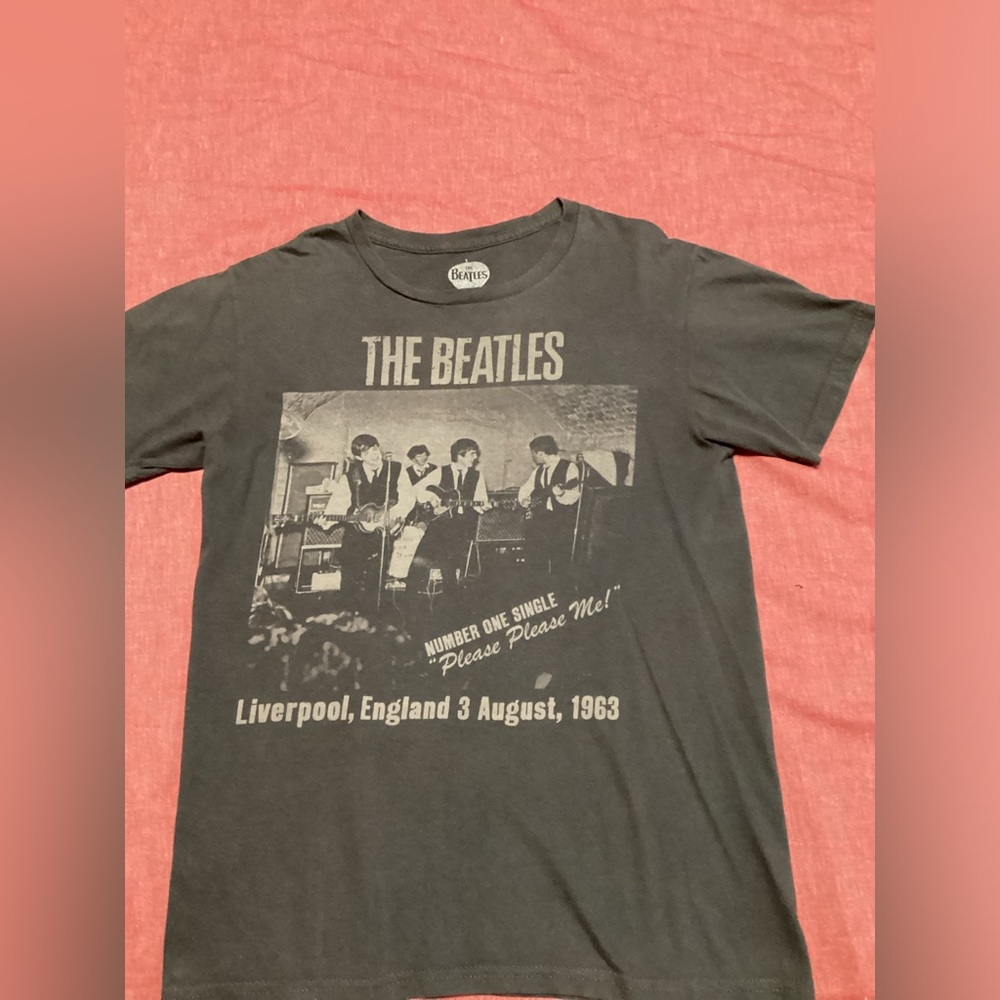 2014 The Beatles Gray T Shirt Beatles Collection Shirt Size Small Ladies